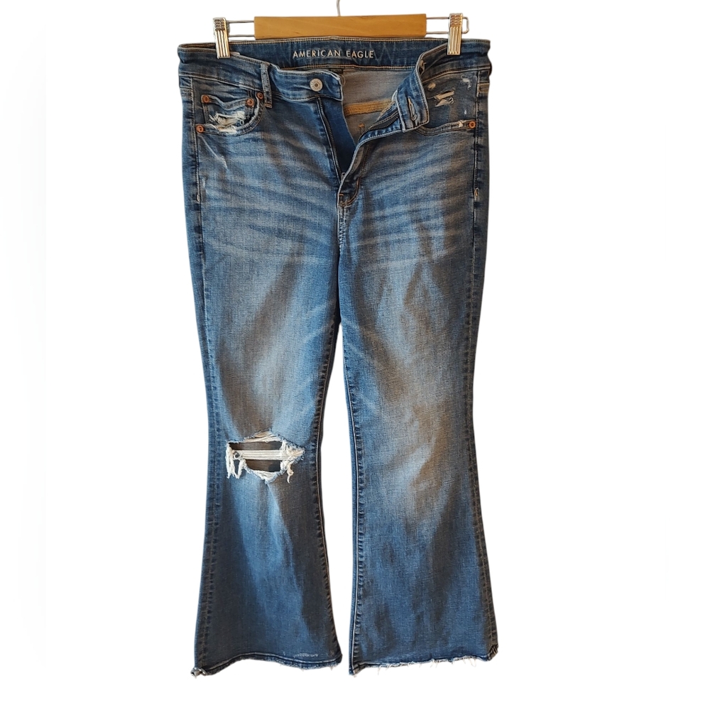 American Eagle Outfitters Women's Blue Distressed Flare Jeans  size 10 short